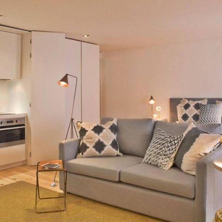 Lisbon Combro 77 Charming Studios By Get Your Stay Экстерьер фото